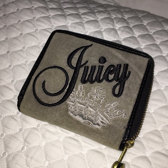 Juicy Couture Handbags - Juicy couture wallet
